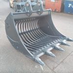 18-25 ton riddle bucket for hire